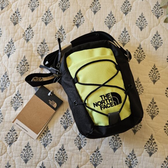 NWT North Face Jester Sling Crossbody Bag Green Black Travel Unisex - Picture 12 of 14